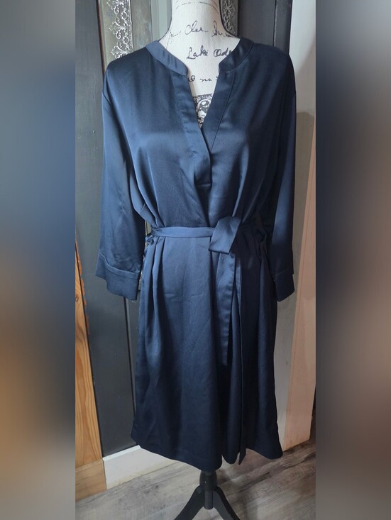 H&M Dresses & Skirts - 🔅H&M Navy Shirt Dress